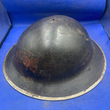 Charger l&#39;image dans la galerie, Original WW2 Mk2 British Army Brodie Combat Helmet
