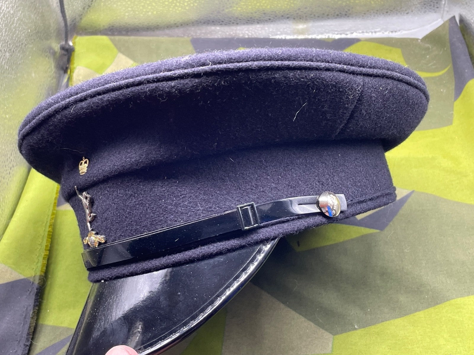 Original British Army - Royal Signals Cap & Badge - Size 56cm - The Militaria Shop