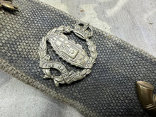 Charger l&#39;image dans la galerie, Original WW2 British Army &#39;Hate Belt&#39; 37 Pattern - Paratrooper, Scottish, RAF
