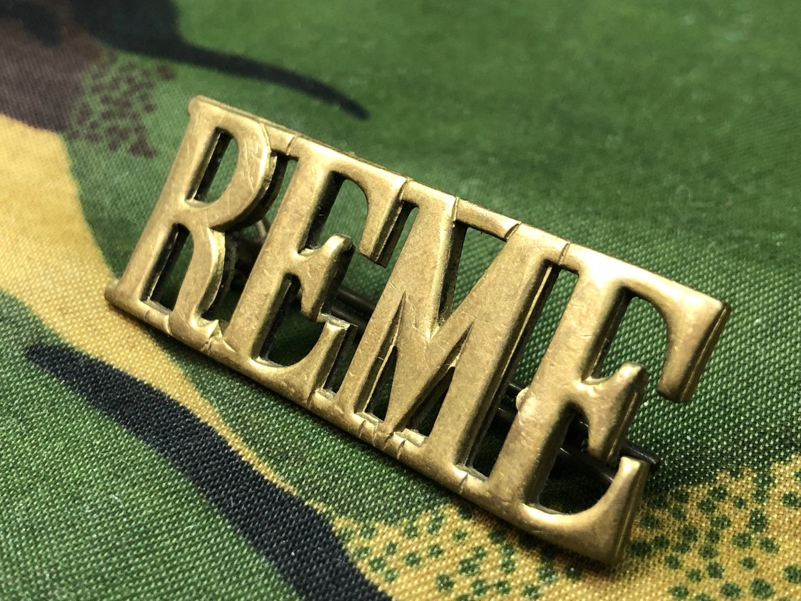 Original British Army Shoulder Title - REME | For Sale | The Militaria Shop