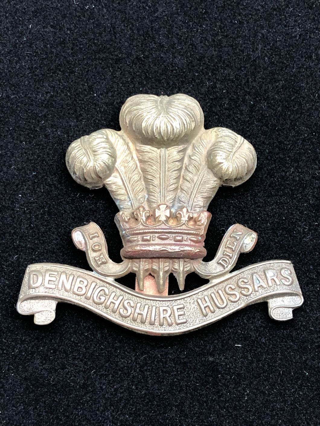 Original WW2 British Army Denbighshire Hussars Cap Badge