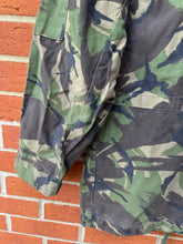 Load image into Gallery viewer, Genuine British Army DPM Camouflaged Combat Smock Jacket - Size 170/96
