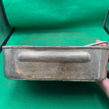 Lade das Bild in den Galerie-Viewer, British Army WW2 Soldiers Mess Tin Set - Original Set
