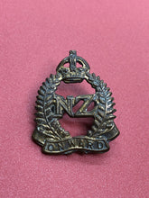 Load image into Gallery viewer, Original WW1 New Zealand Expeditionary Force Collar Badge
