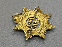 Lade das Bild in den Galerie-Viewer, Original WW1 British Army - Royal Army Service Corps Brooch
