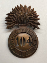 Lade das Bild in den Galerie-Viewer, British Army 104th Regiment of Foot Bengal Fusiliers Cap Badge
