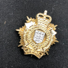 Lade das Bild in den Galerie-Viewer, Image #3
