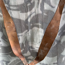 Load image into Gallery viewer, Original WW1 / WW2 French Army Leather Y Straps - 1945 Dated
