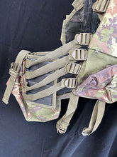 Lade das Bild in den Galerie-Viewer, Genuine Mil-Tec Army Backpack - Tactical - Load Bearing Rig - Air Soft Paintball
