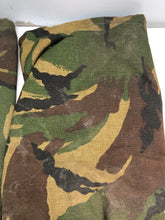 Charger l&#39;image dans la galerie, Genuine British Army Surplus DPM Camouflaged Gaiters - Size Long
