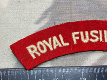 Load image into Gallery viewer, WW2 British Army - Royal Fusiliers Shoulder Title
