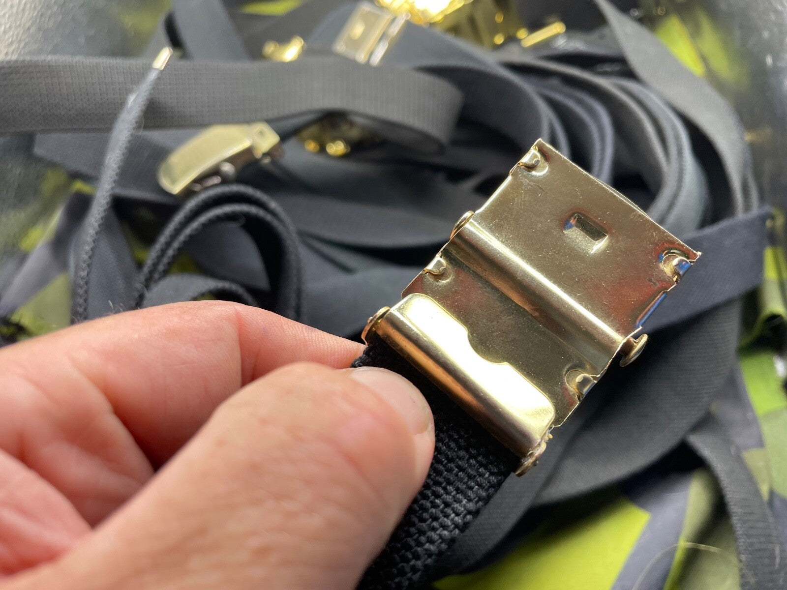 1 x Original British Royal Navy Working Belt with Brass Buckle - 30mm x 100cm - The Militaria Shop