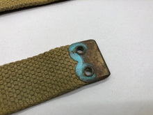 Lade das Bild in den Galerie-Viewer, Original WW2 British Army 37 Pattern Canvass L Straps Set
