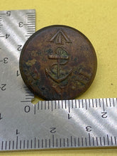 Load image into Gallery viewer, Original British Army George III - Royal Naval Hospital RNH Button - WD Marked
