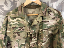 Charger l&#39;image dans la galerie, Genuine British Army MTP Camo Combat Jacket - 180/104
