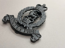 Lade das Bild in den Galerie-Viewer, Genuine British Army Adjutant General&#39;s Corps Blackened Cap Badge
