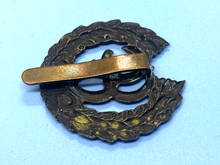 Load image into Gallery viewer, Original WW2 British Army Control Commission Germany Cap Badge
