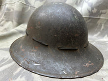 Lade das Bild in den Galerie-Viewer, Original WW2 British Home Front Civillian Zuckerman Helmet 1941 Dated
