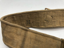 Charger l&#39;image dans la galerie, Original WW2 British Army 37 Pattern Soldiers Belt - Size Normal - 38&quot; Waist
