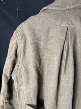 Load image into Gallery viewer, Original WW2 British Army Soldiers Greatcoat 1940 Pattern - 43&quot; Chest
