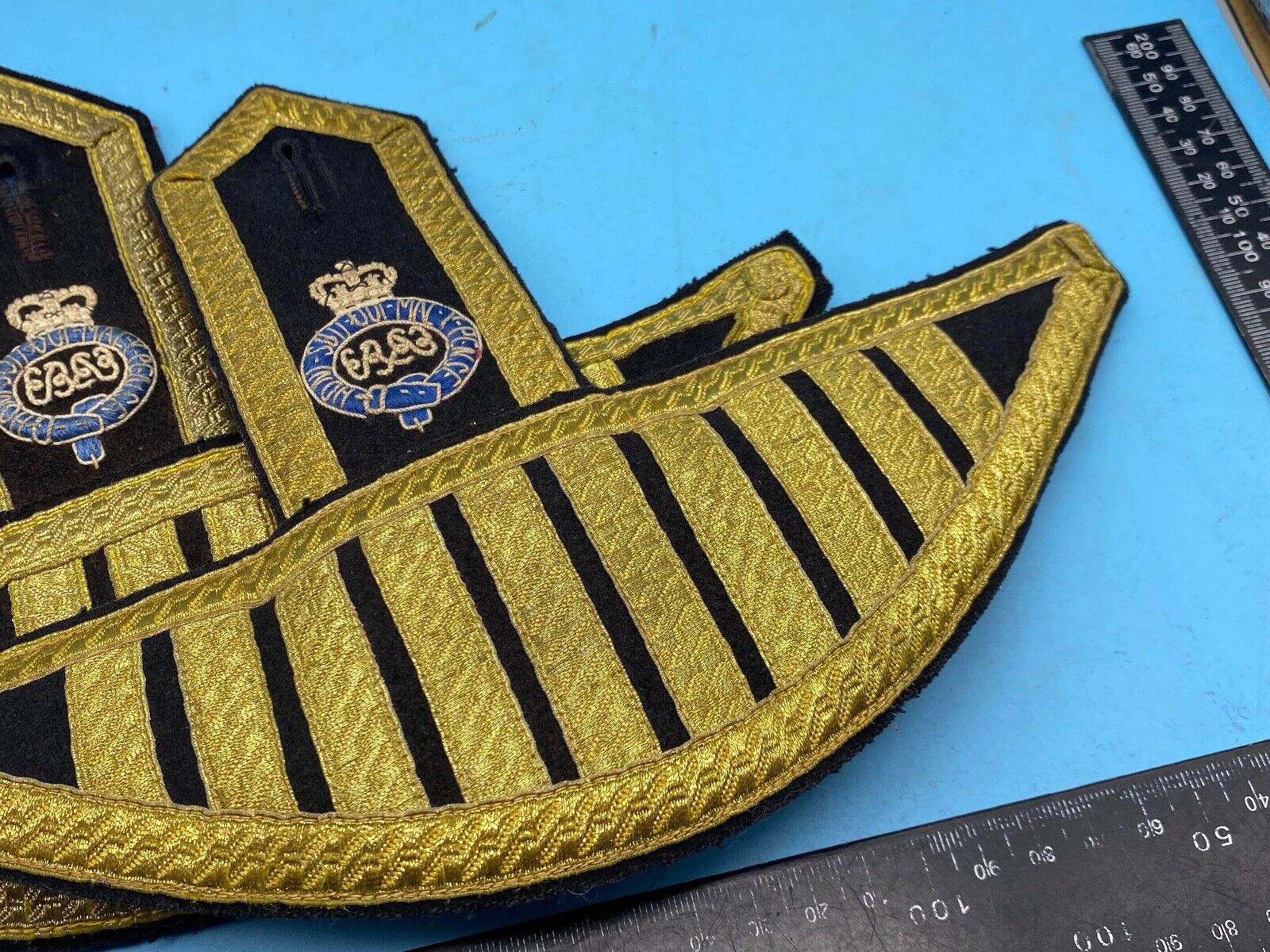 Pair of Original British Army Grenadier Guards Bandsman's Epaulettes / Wings - The Militaria Shop