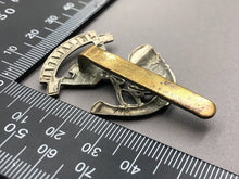 Charger l&#39;image dans la galerie, Original WW2 British Army Somerset Light Infantry Cap Badge
