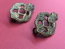 Load image into Gallery viewer, Original WW2 British Army REME Engineers Collar Badges Pair
