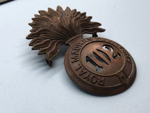 Charger l&#39;image dans la galerie, British Army 102nd Regiment of Foot (Royal Madras Fusiliers) Victorian Cap Badge
