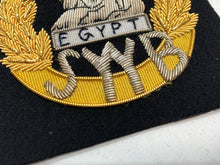 Lade das Bild in den Galerie-Viewer, British Army Bullion Embroidered Blazer Badge - South Wales Borderers
