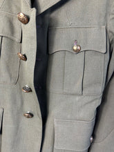 Load image into Gallery viewer, Original WW2 British Army Officers Service Dress Jacket - Captain Signal Corps
