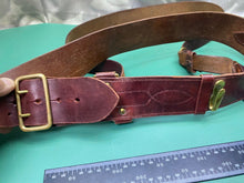 Load image into Gallery viewer, Original British Army WW1 / WW2 Officer&#39;s Sam Browne Belt with Cross Strap - 36&quot;
