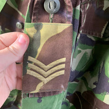 Load image into Gallery viewer, Genuine British Army DPM Camouflaged Paratrooper Royal Marine Commando Jacket
