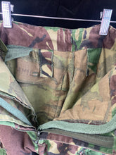 Charger l&#39;image dans la galerie, Genuine British Army DPM Camouflaged Combat Trousers Lightweight - Size 75/68/84
