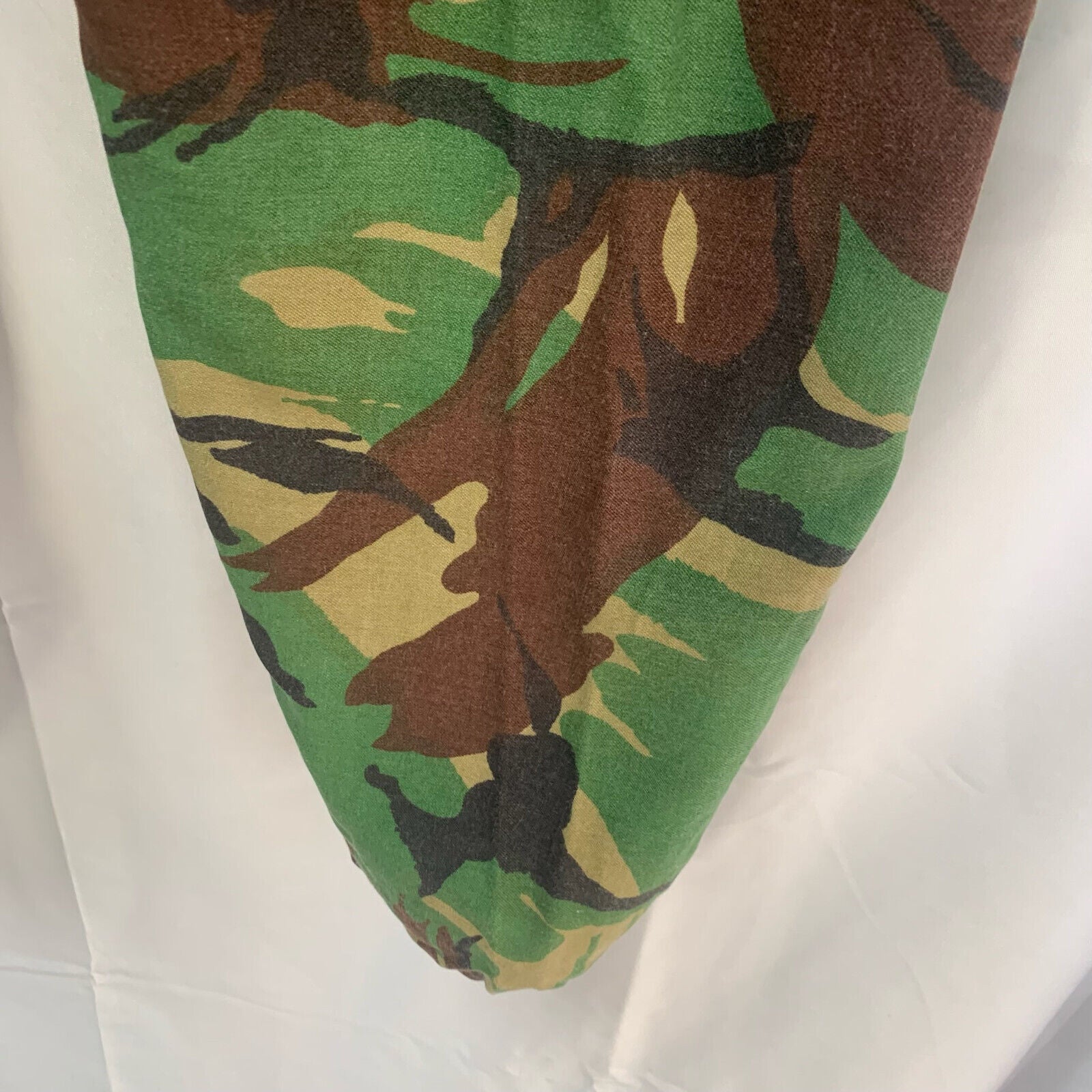 Genuine British Army 68 Pattern DPM Jungle Camouflaged Trousers - Size 28" Waist - The Militaria Shop