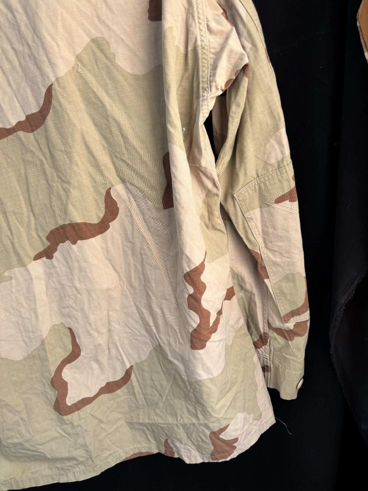 Gulf War US Army DCU Camouflaged Combat Field Coat/Jacket - Large/X-Long - The Militaria Shop