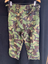 Charger l&#39;image dans la galerie, Genuine British Army DPM Combat Trousers - Size 76/88/104
