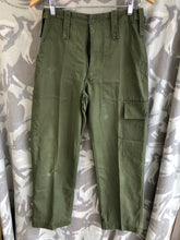 Lade das Bild in den Galerie-Viewer, Genuine British Army OD Green Fatigue Combat Trousers - Size 72/76/92
