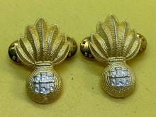 Charger l&#39;image dans la galerie, Original Pair of British Army Royal Gibraltar Regiment Collar Badges
