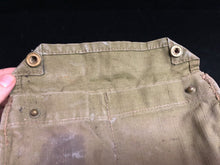 Load image into Gallery viewer, Original WW2 British Army GSR Gas Mask Bag - Early Pattern
