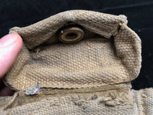 Lade das Bild in den Galerie-Viewer, Original WW2 British Army 37 Pattern Pistol Ammo Pouch
