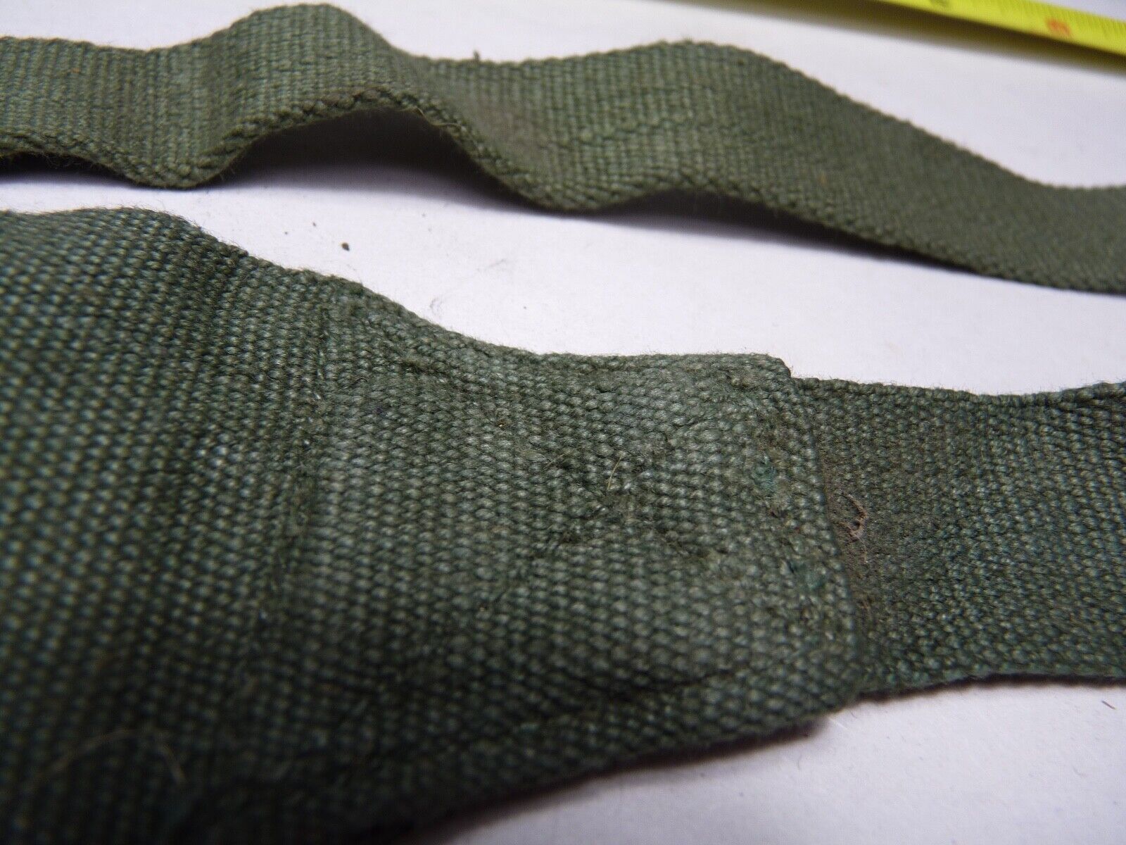 Original WW2 British Army 44 Pattern Shoulder / Extended Equipment Strap - 1945 - The Militaria Shop