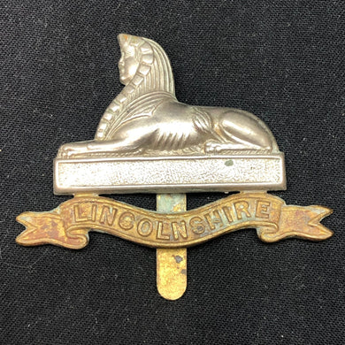Original WW2 British Army Cap Badge - Lincolnshire Regiment - The Militaria Shop
