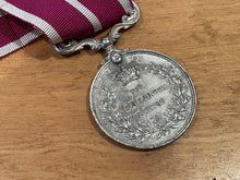 Lade das Bild in den Galerie-Viewer, Image #12
