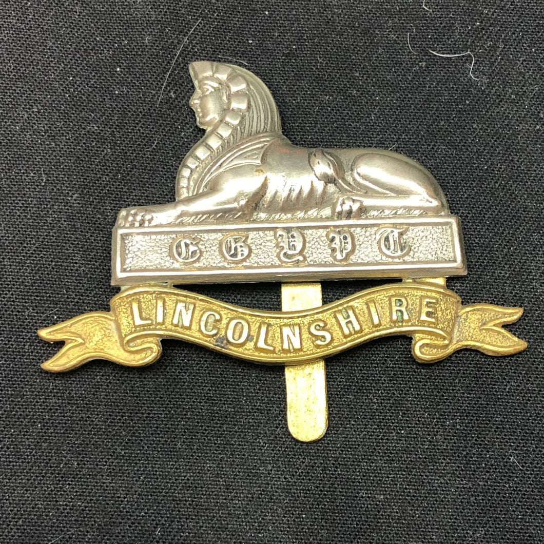 Original WW2 British Army Cap Badge - Royal Lincolnshire Regiment - The Militaria Shop