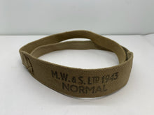 Charger l&#39;image dans la galerie, Original WW2 British Army 37 Pattern Shoulder Strap - M.W&amp;S 1943 Dated
