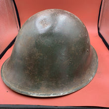 Charger l&#39;image dans la galerie, Original British / Canadian Army WW2 Soldiers Military Combat Mk3 Turtle Helmet
