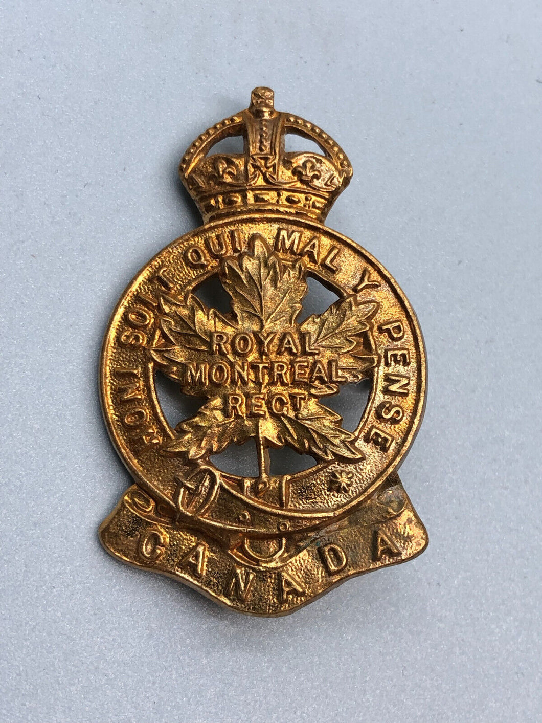 Original WW2 Canadian Army Cap Badge - Canadian Royal Montreal Regiment