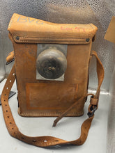 Charger l&#39;image dans la galerie, Original WW2 US Army Signal Corps Field Telephone, Leather Case &amp; Exterior Bell
