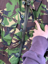 Load image into Gallery viewer, Genuine British Army DPM Lightweight Combat Jacket - Size 160/104
