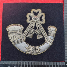 Lade das Bild in den Galerie-Viewer, British Army Bullion Embroidered Blazer Badge - Light Infantry
